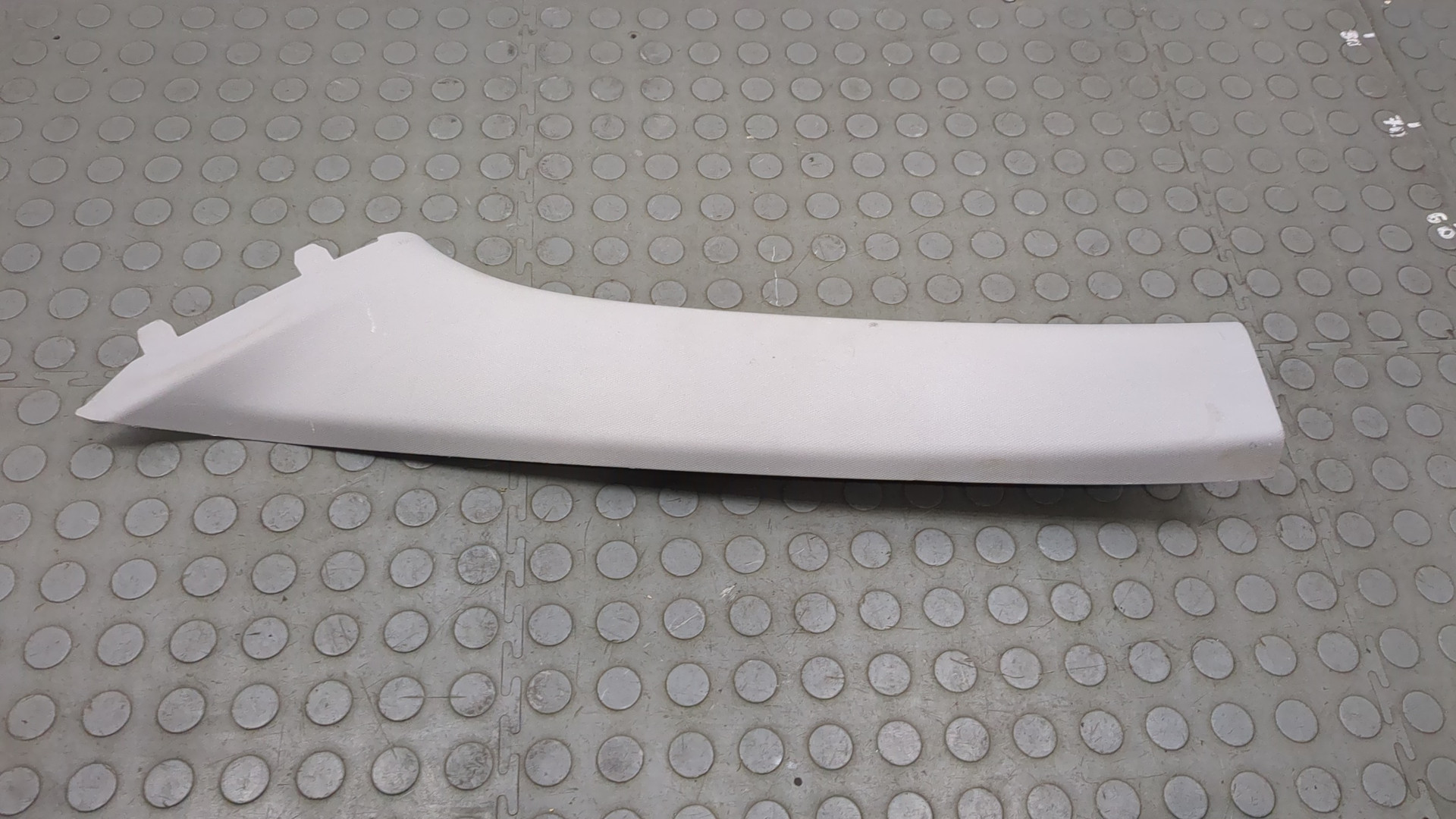 Обшивка стойки