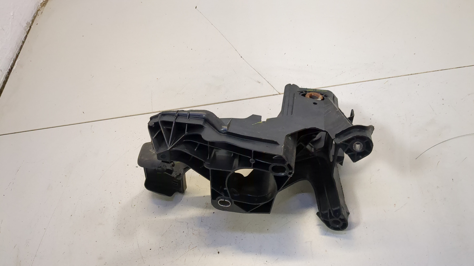 Педаль тормоза