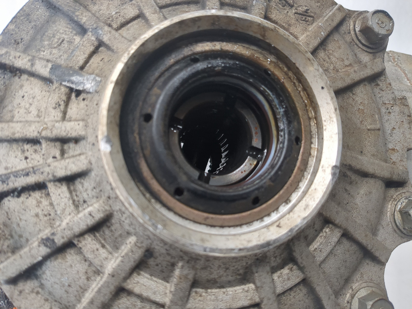 Редуктор переднего моста