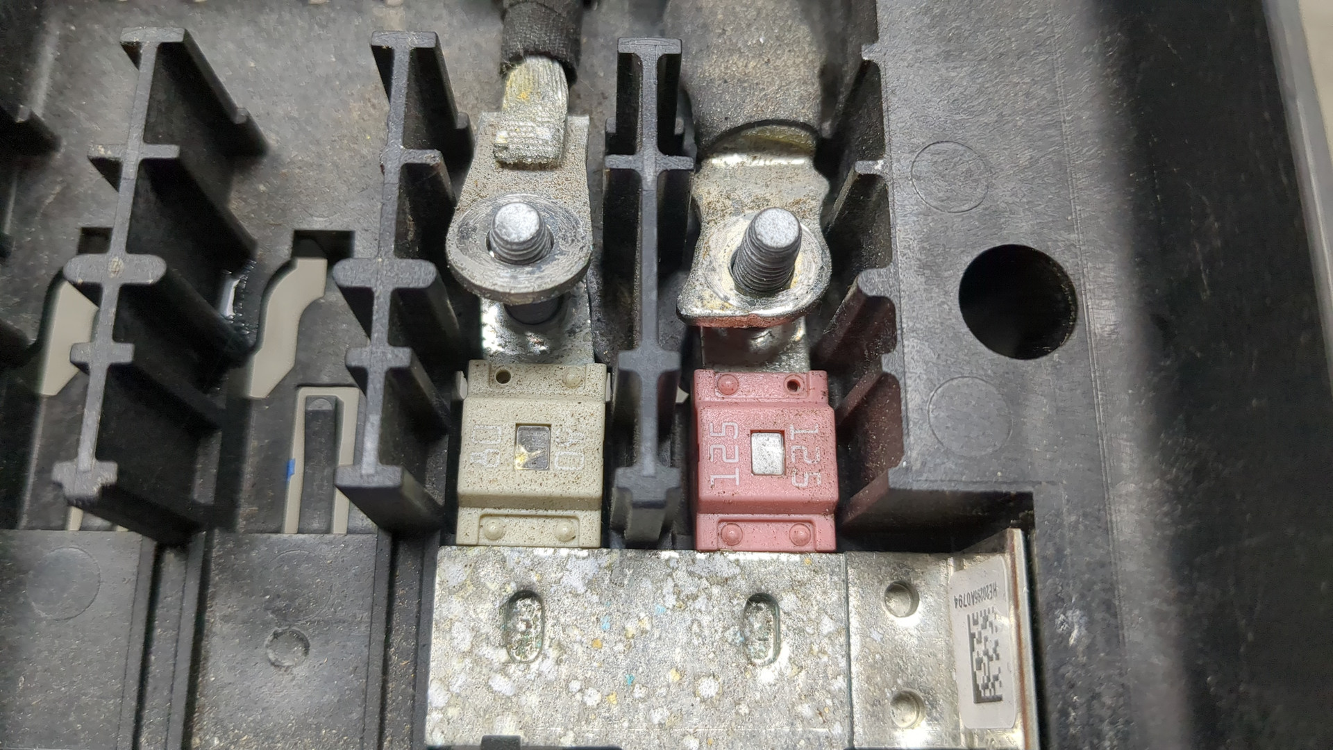 Блок предохранителей