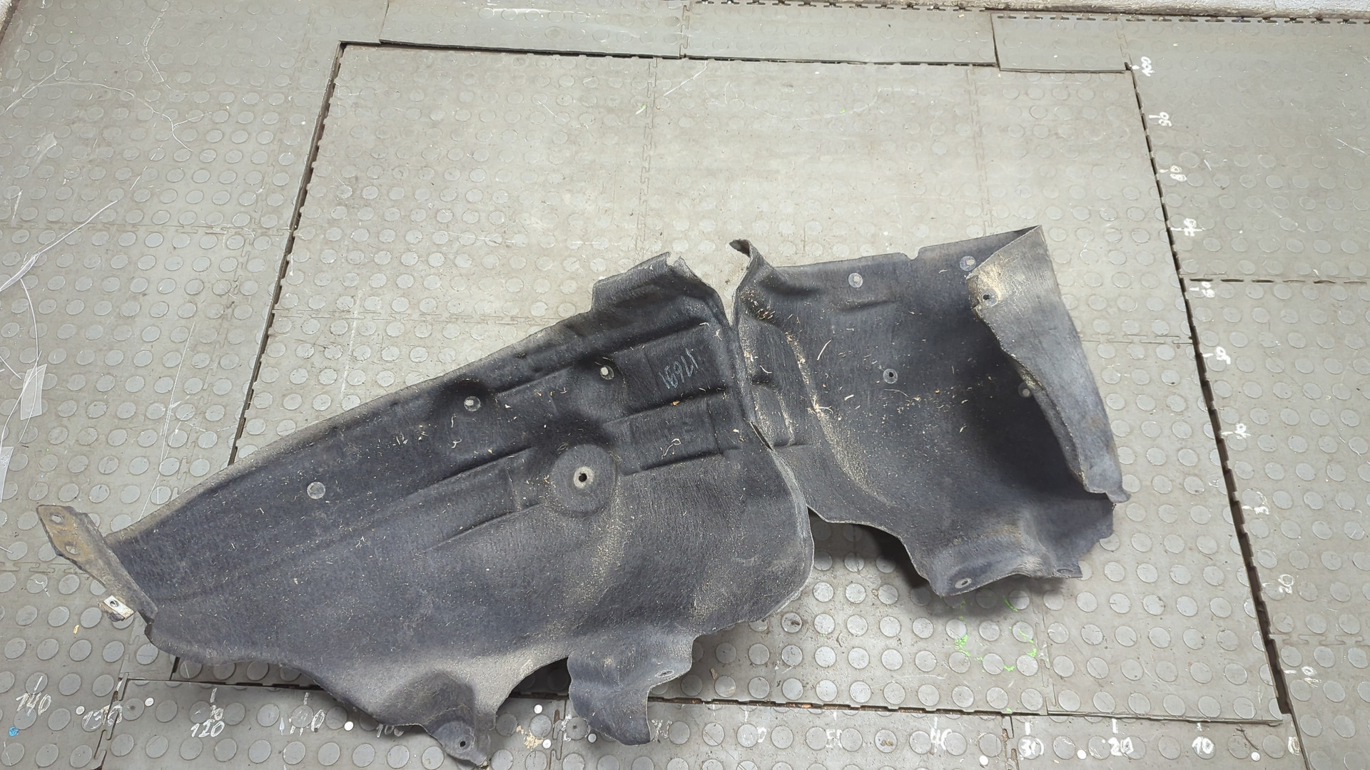 Локер задний левый