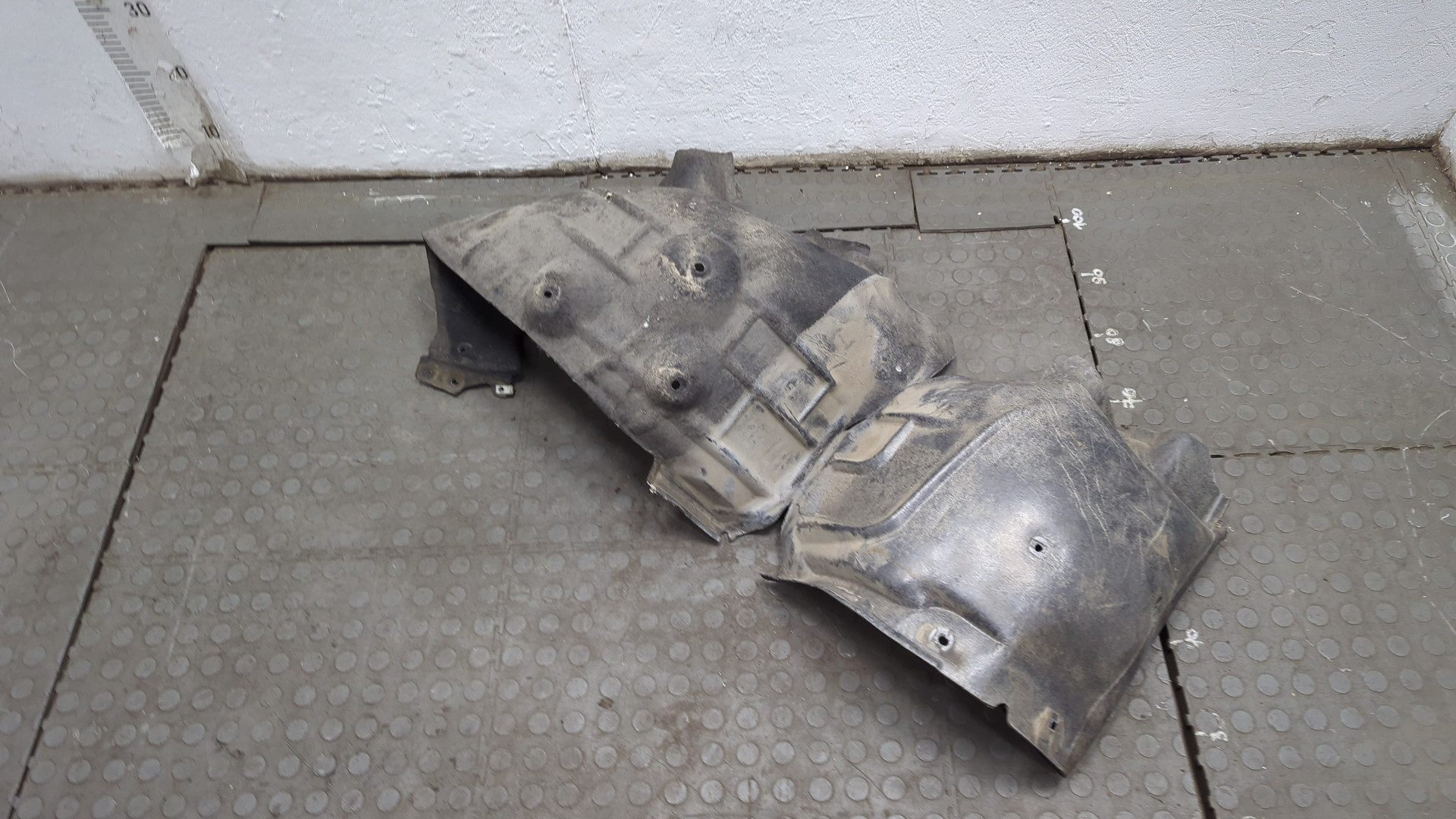 Локер задний левый