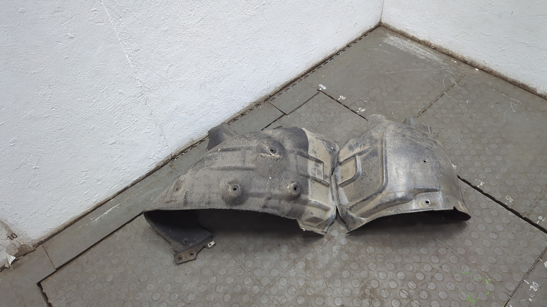 Локер задний левый