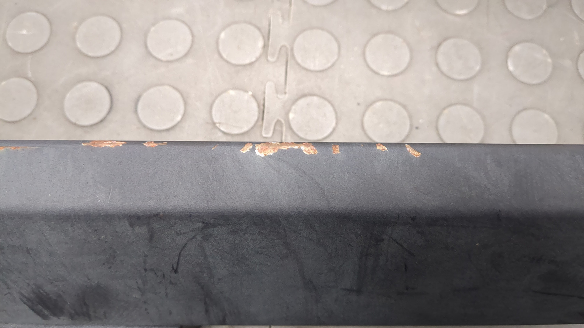 Рейлинги (релинг) к-кт (планки на крышу)