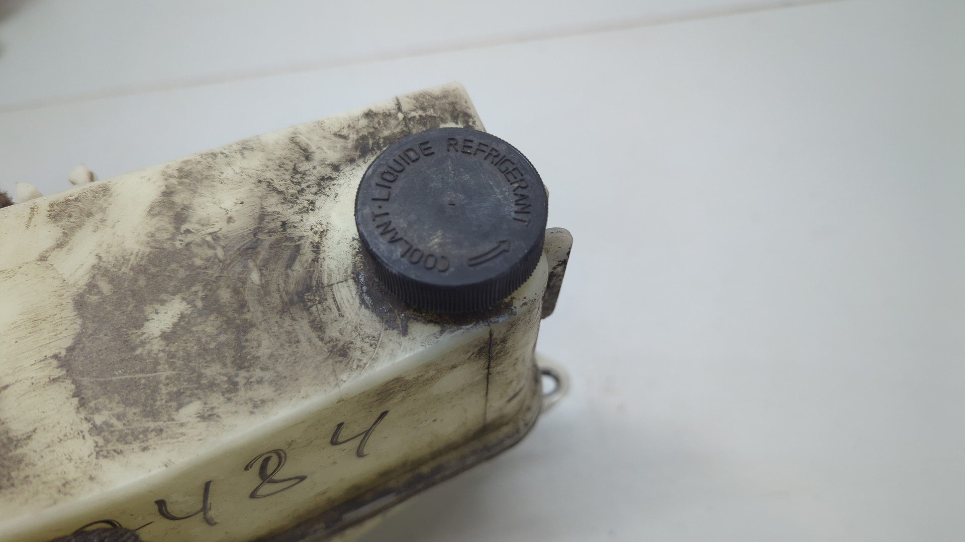 Бачок расширительный