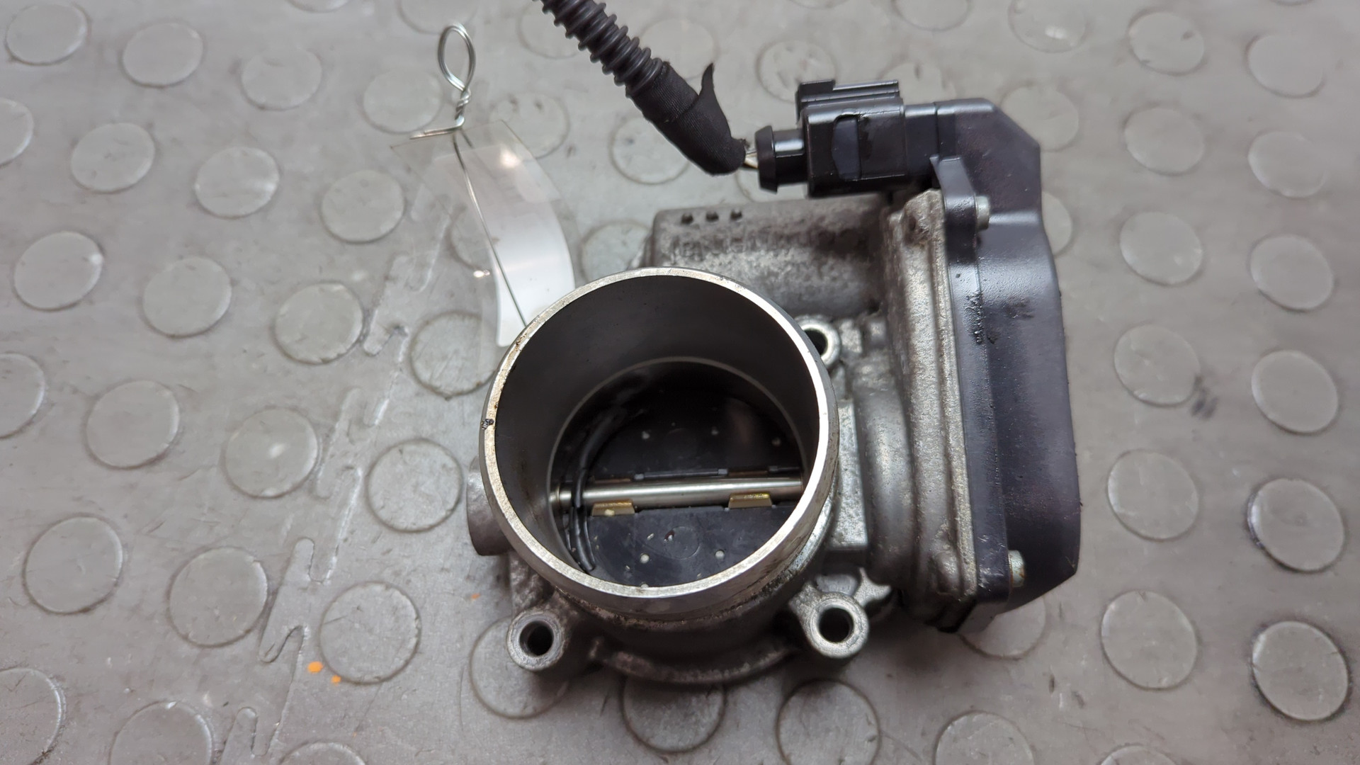 Заслонка дроссельная электрическая