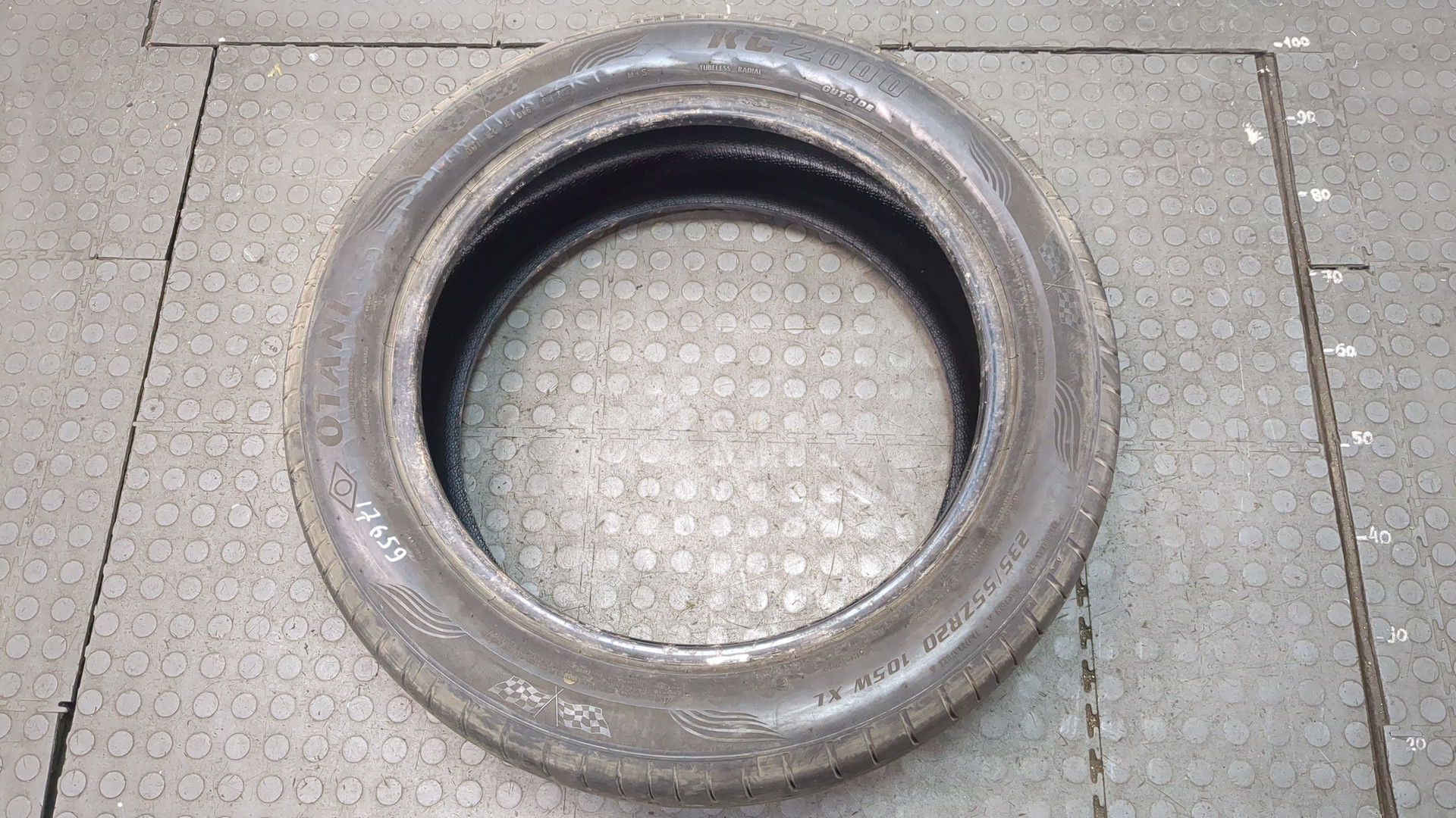 Шины комплект (4 шт.)