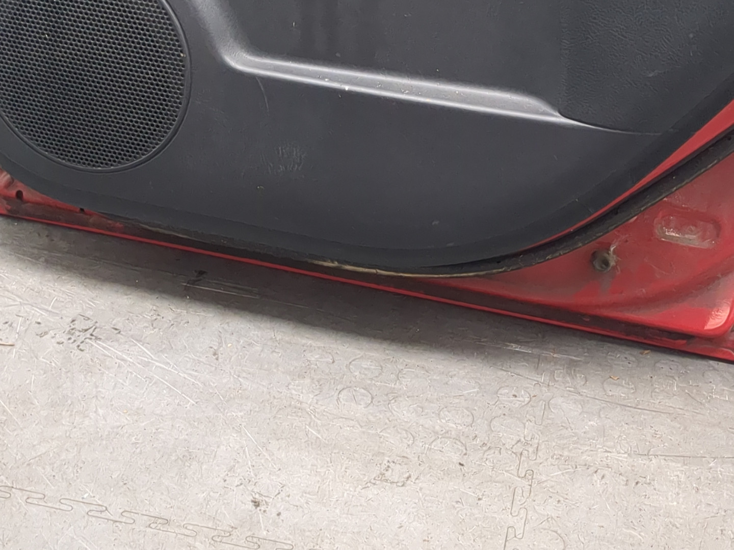 Дверь задняя правая