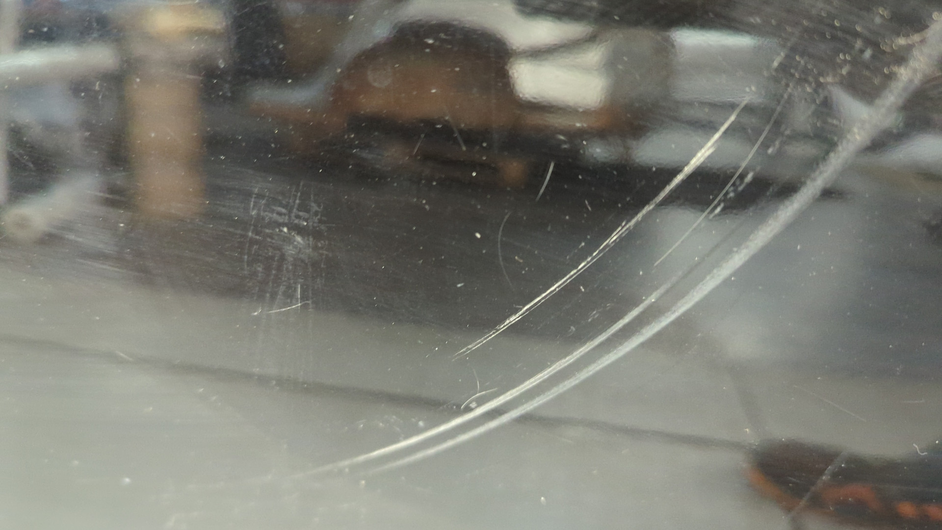 Дверь передняя левая