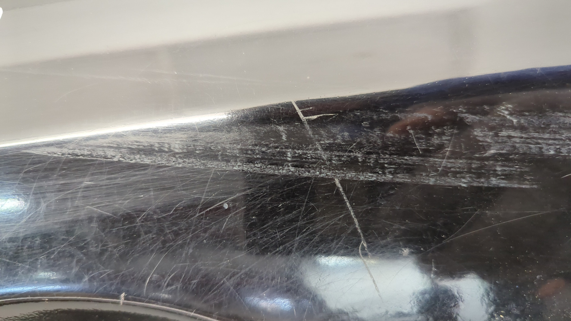 Дверь передняя левая