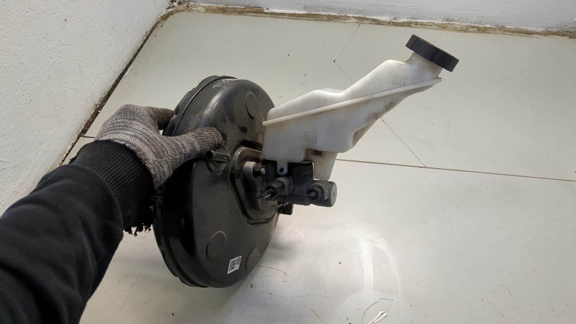 Цилиндр тормозной главный