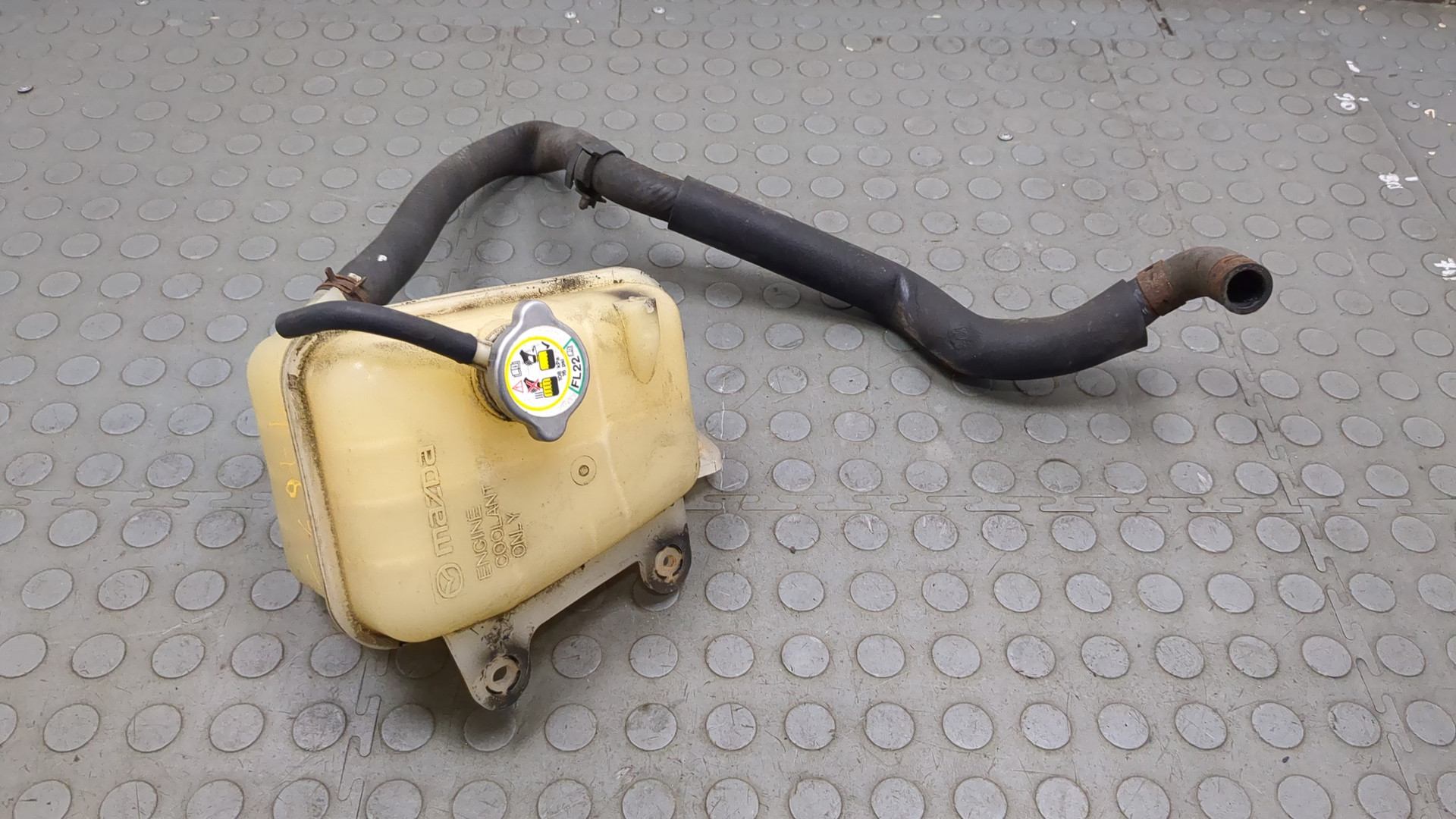 Бачок расширительный