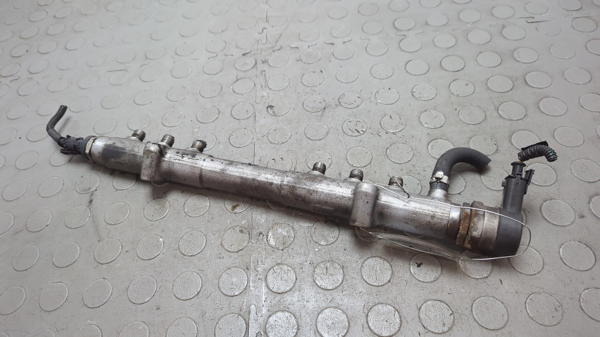 Рейка топливная (рампа)