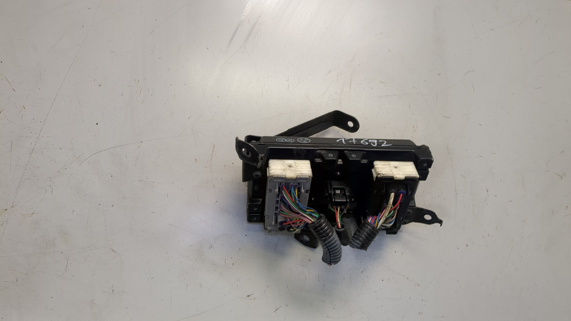 Блок управления ABS