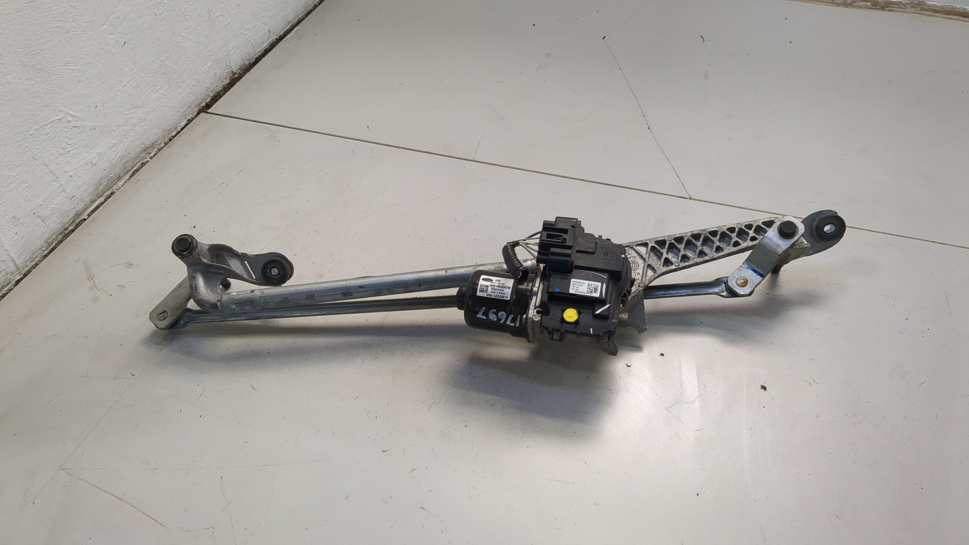 Трапеция стеклоочистителей