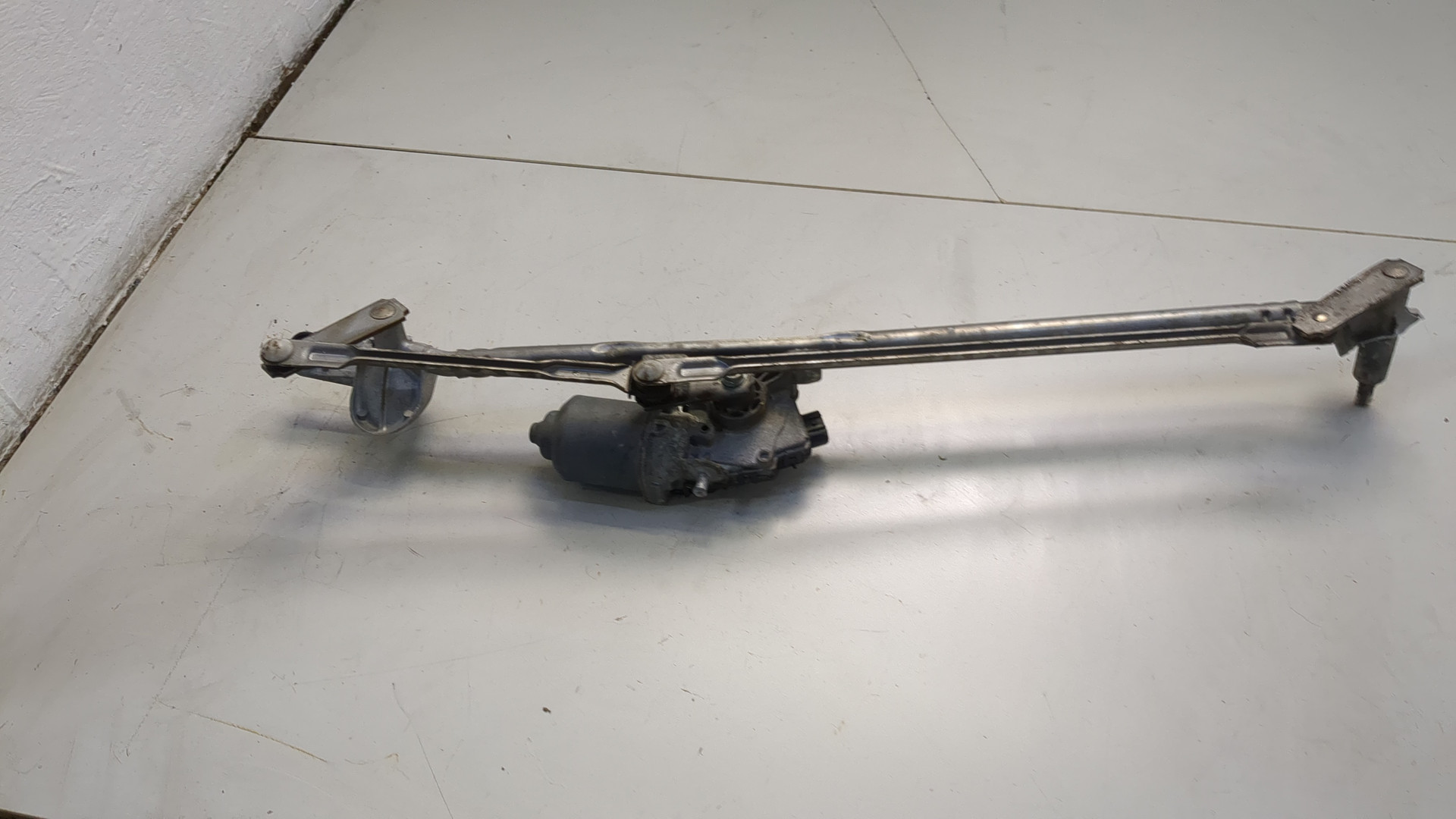 Трапеция стеклоочистителей