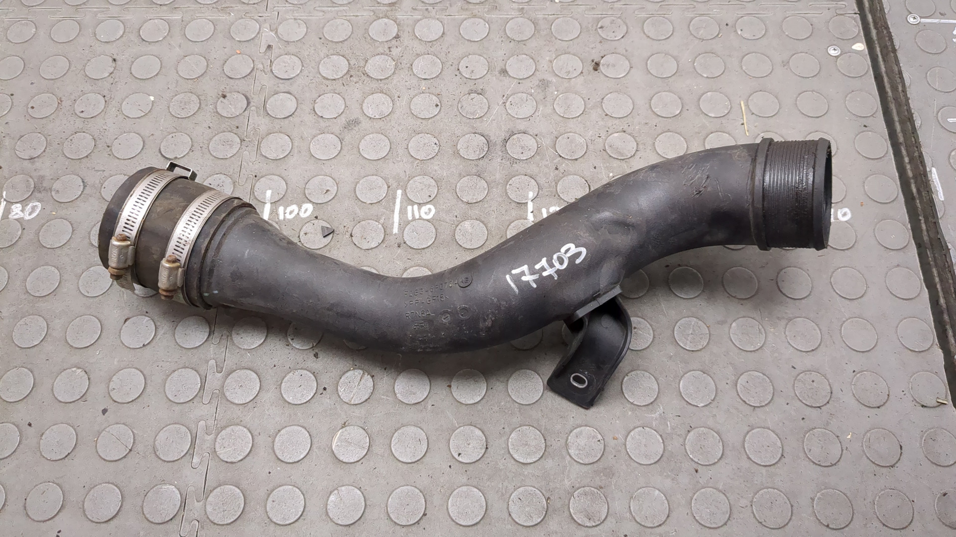 Патрубок интеркулера