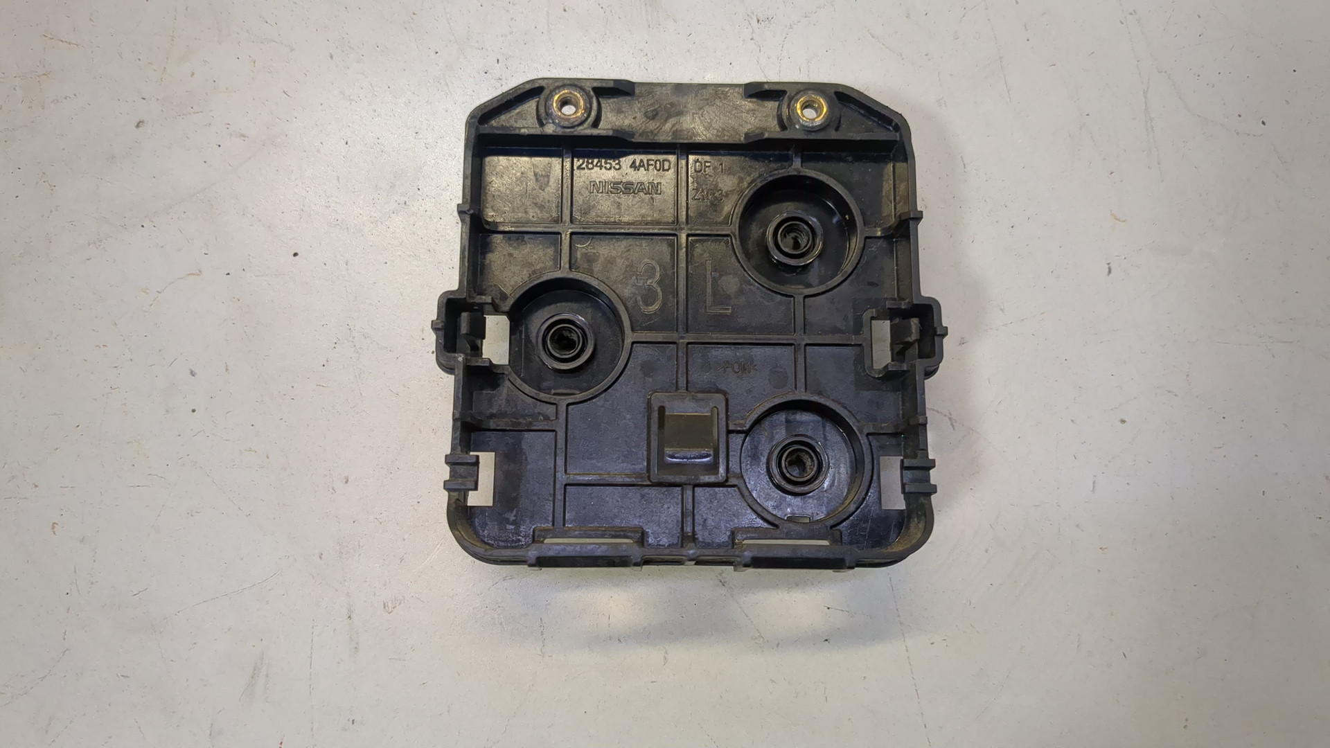 Кронштейн (сопут. товар)