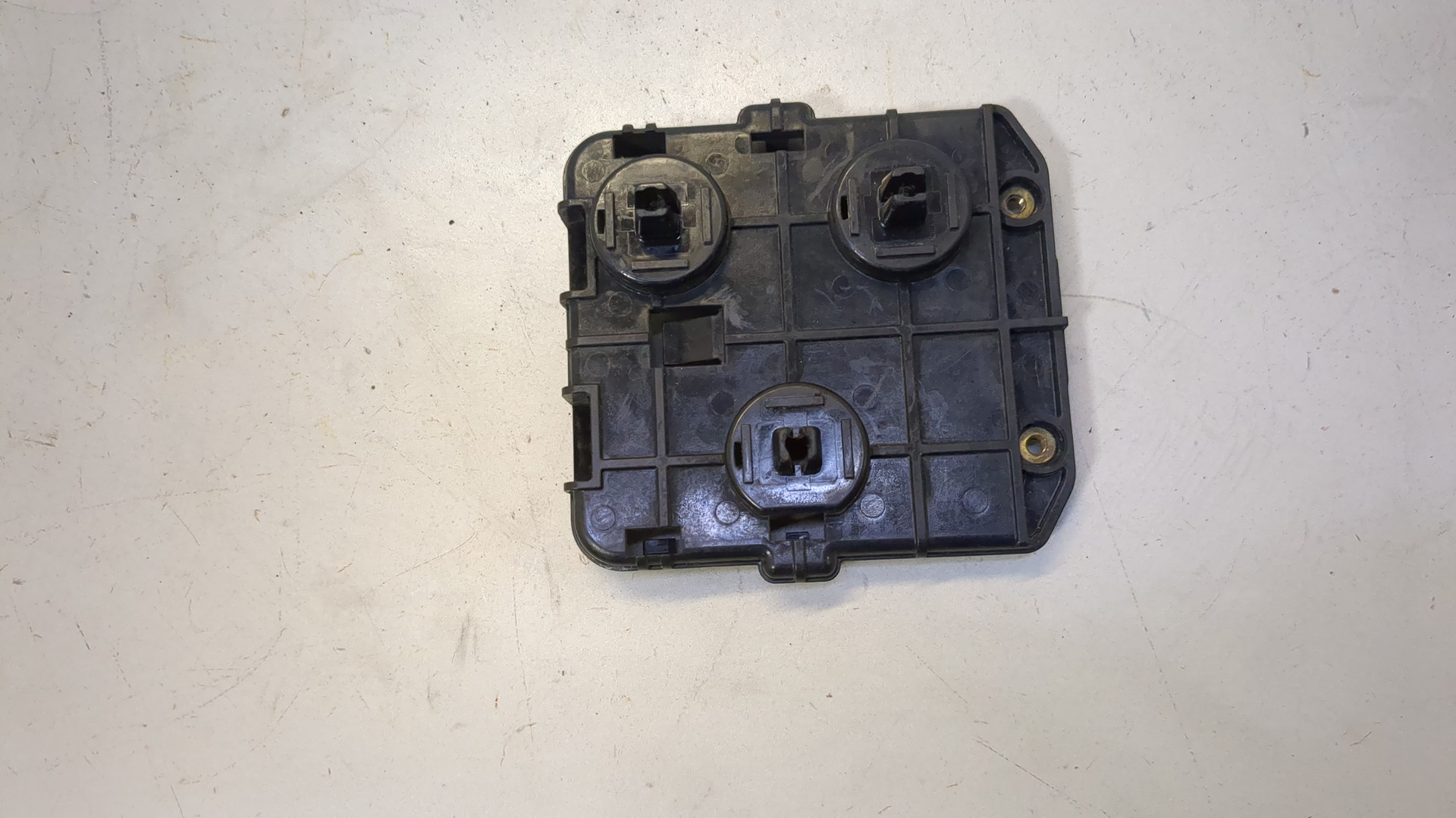 Кронштейн (сопут. товар)