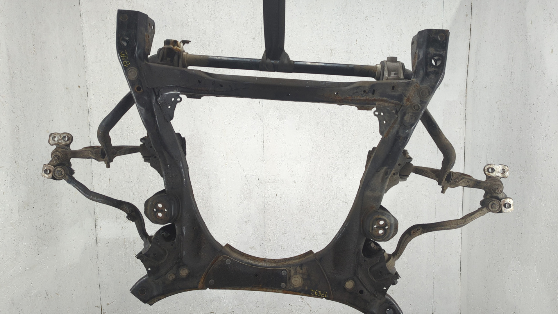 Балка подмоторная