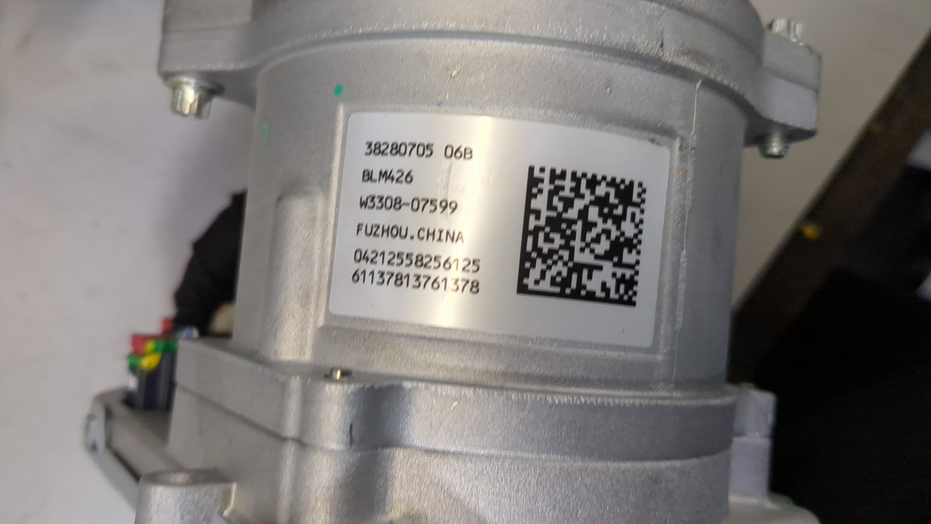 Серводвигатель рулевой рейки