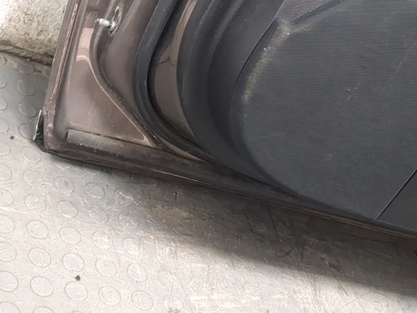 Дверь передняя правая