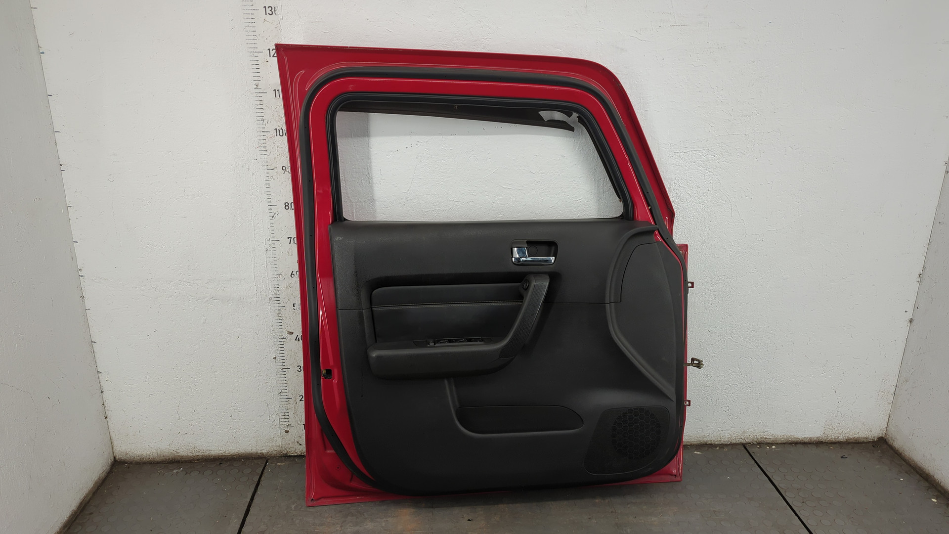 Дверь передняя левая