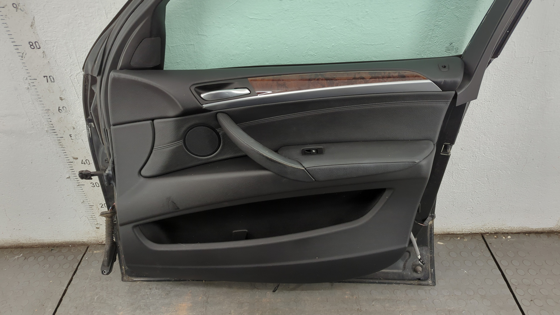 Дверь передняя правая