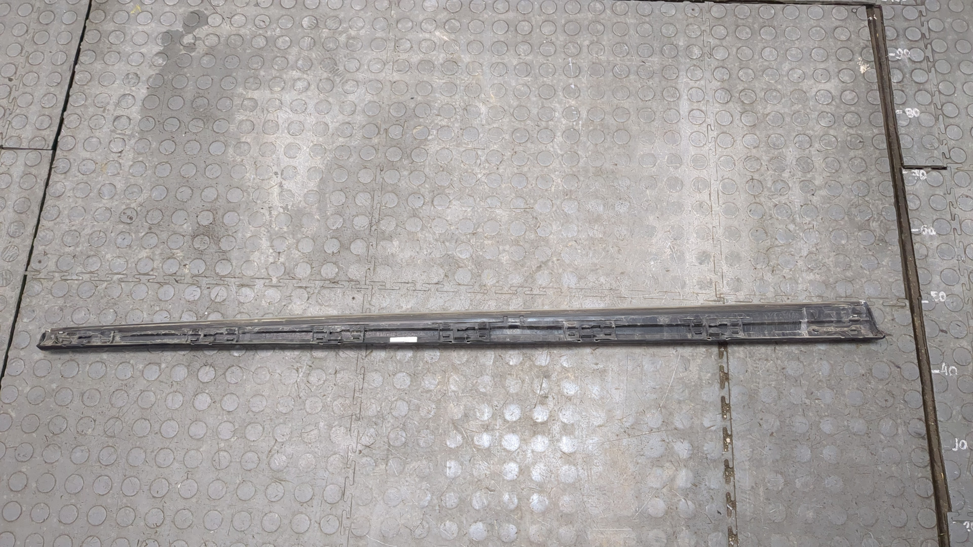 Молдинг двери