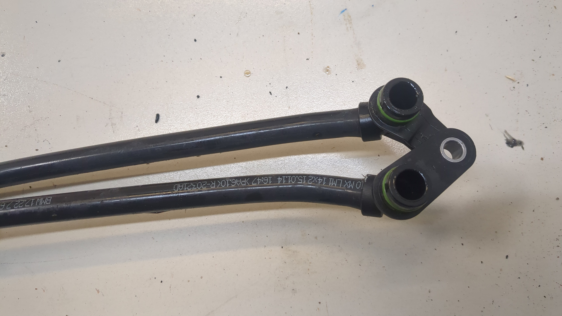 Трубка масляная