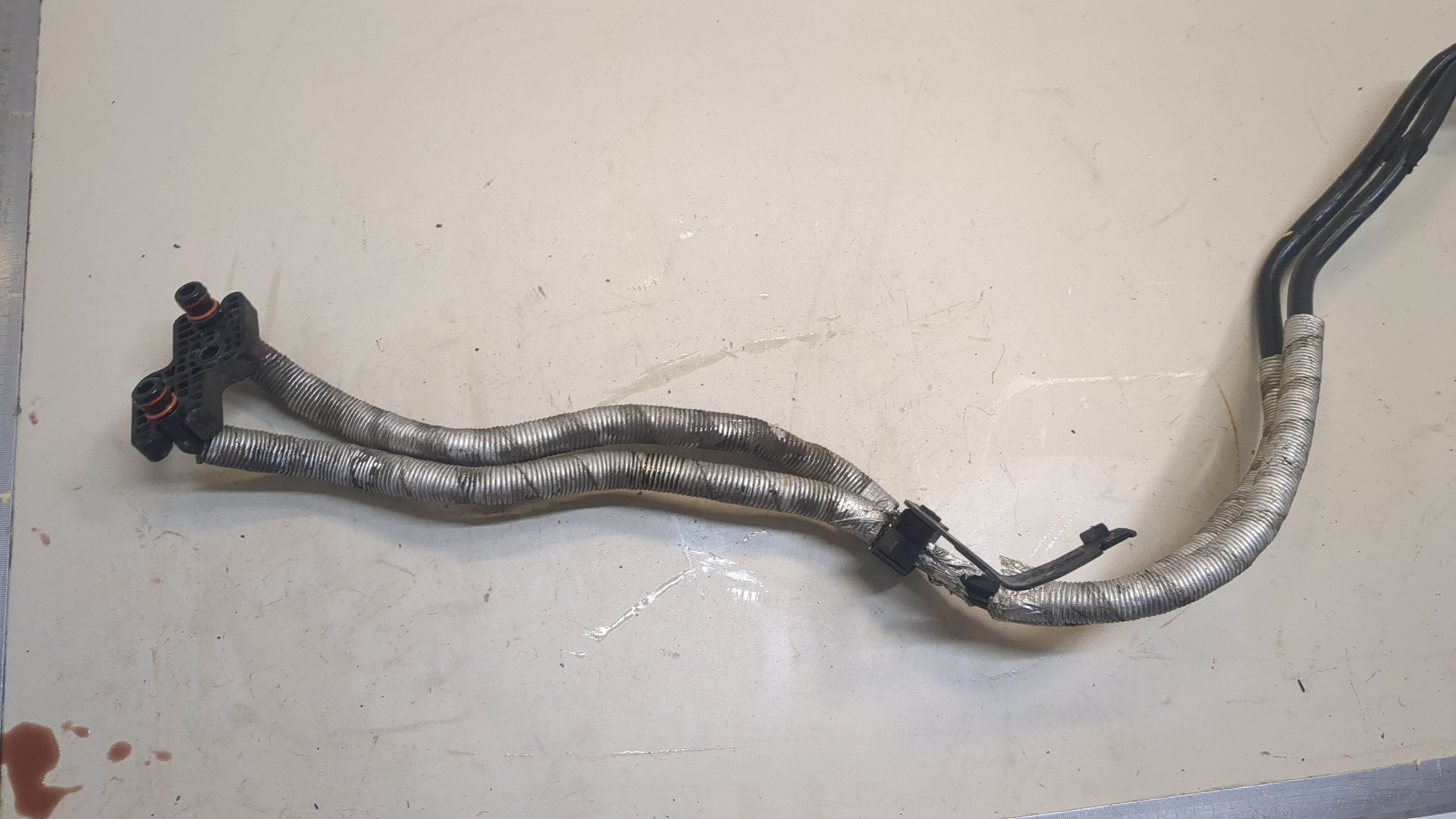 Трубка масляная