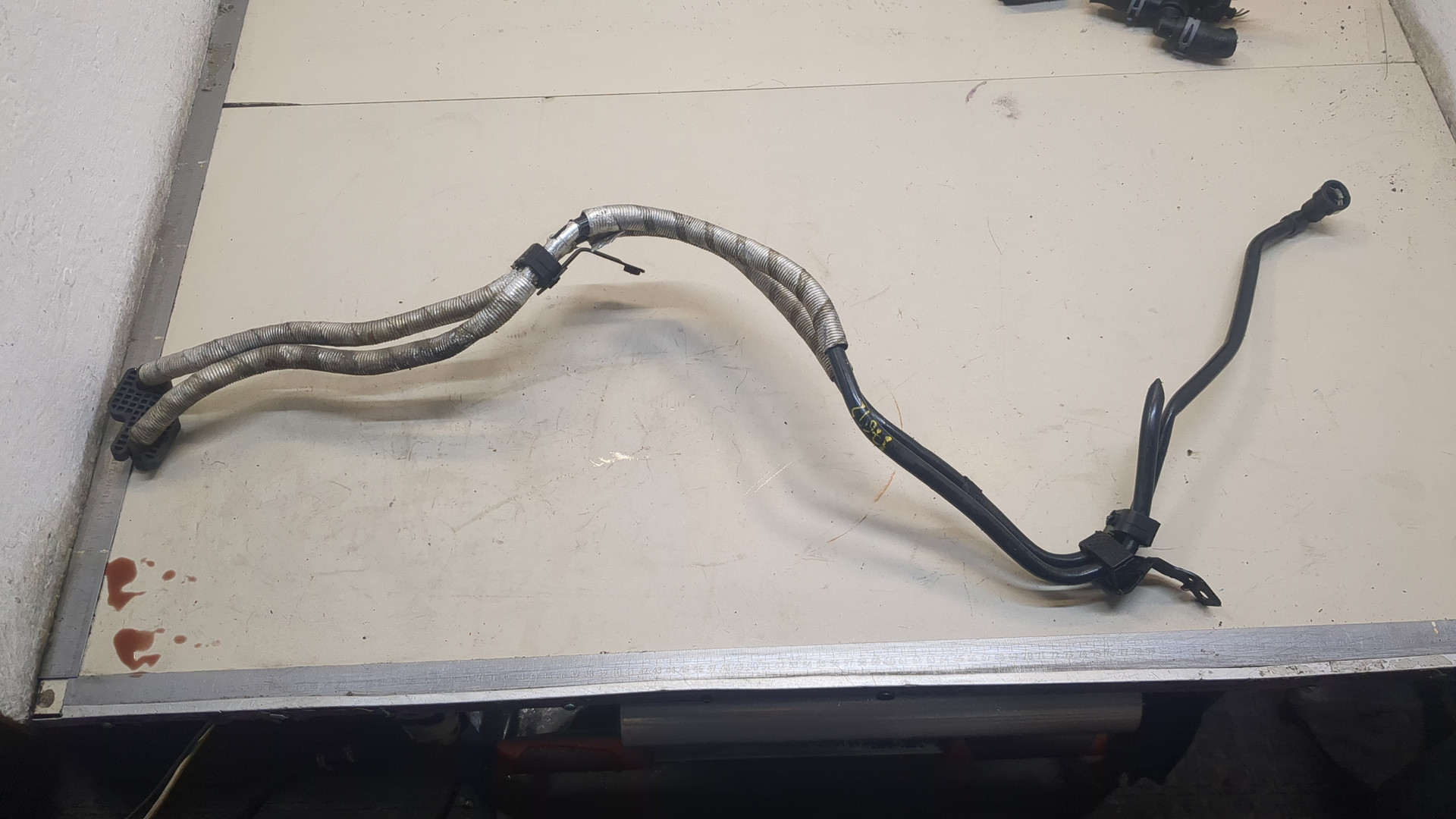 Трубка масляная