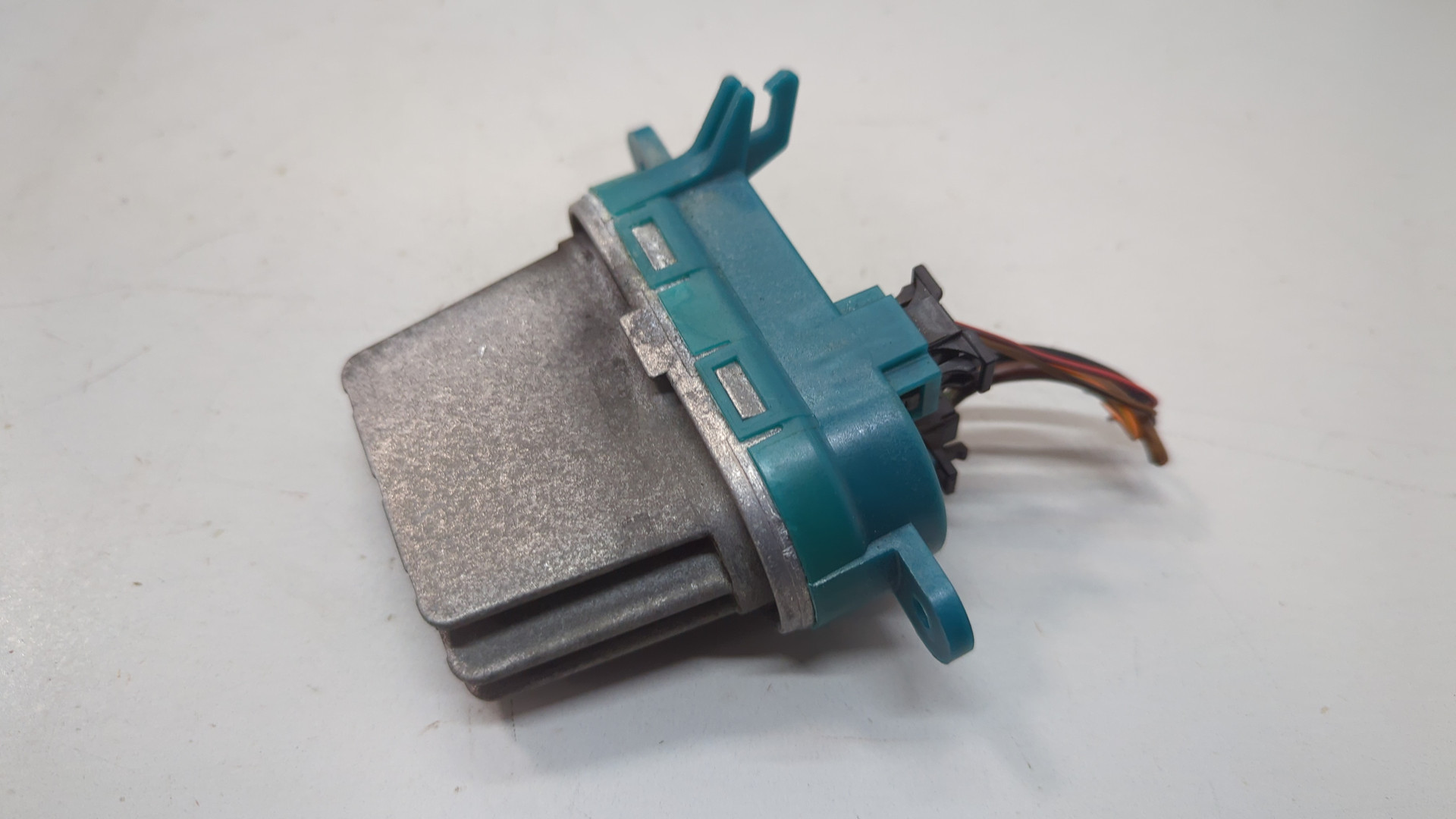 Резистор отопителя