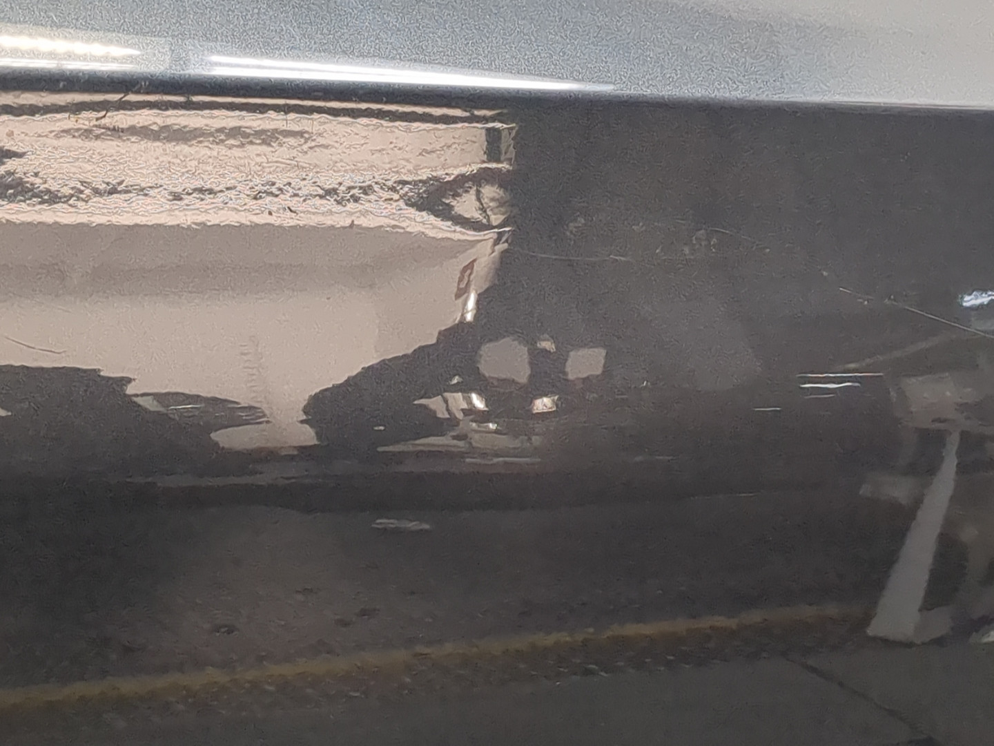 Дверь передняя правая