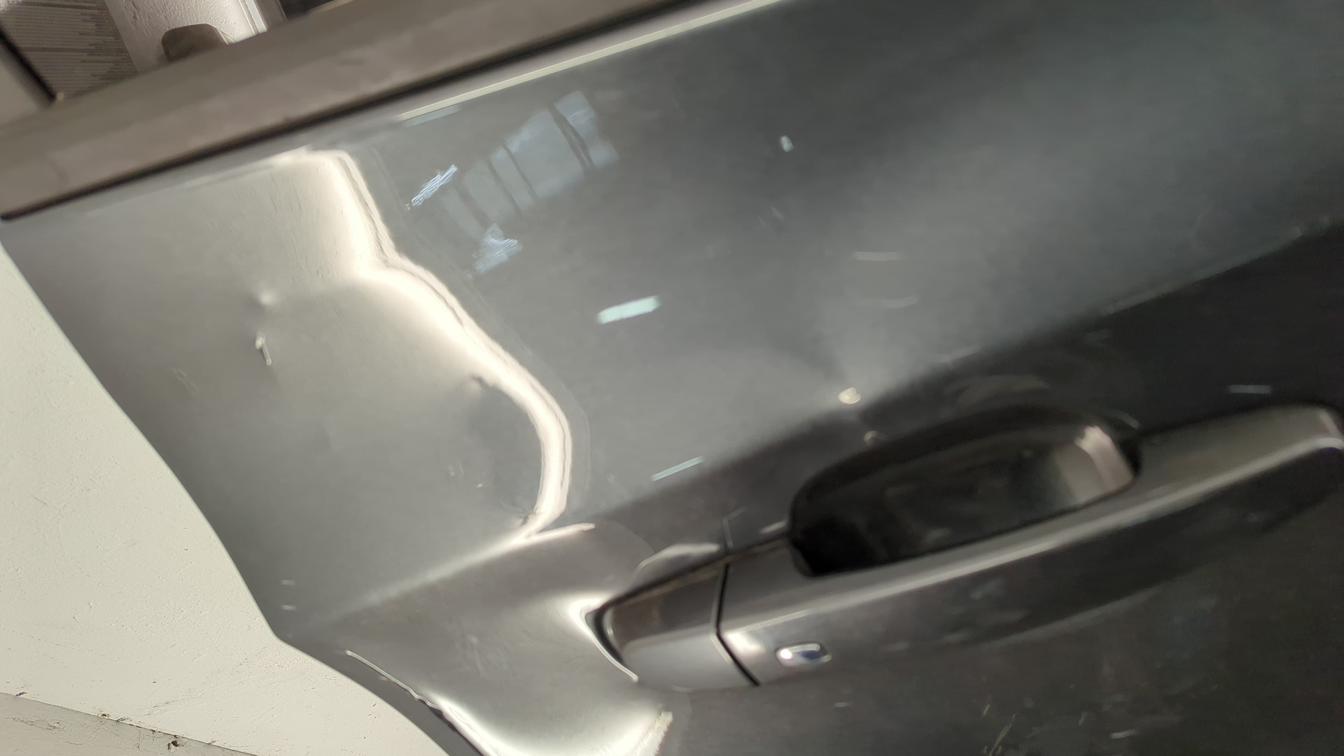 Дверь задняя правая