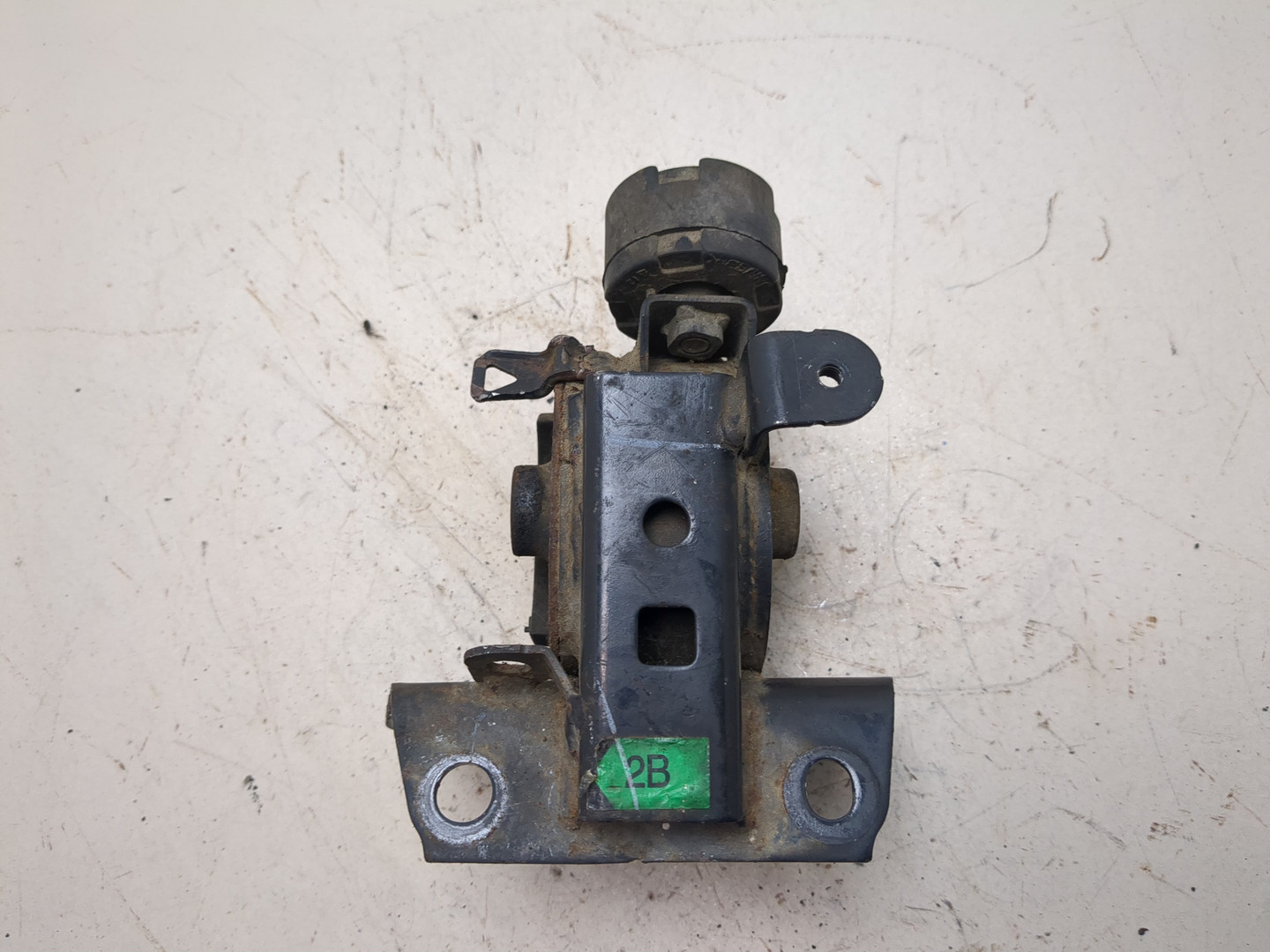 Опора двигателя