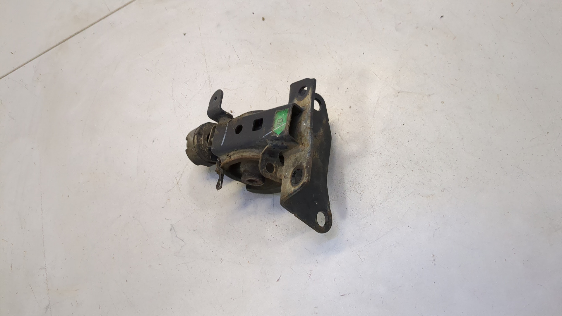 Опора двигателя