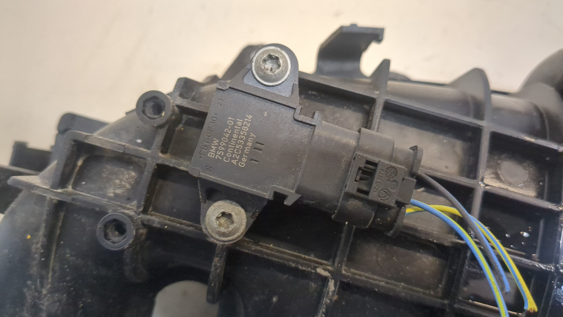 Коллектор впускной