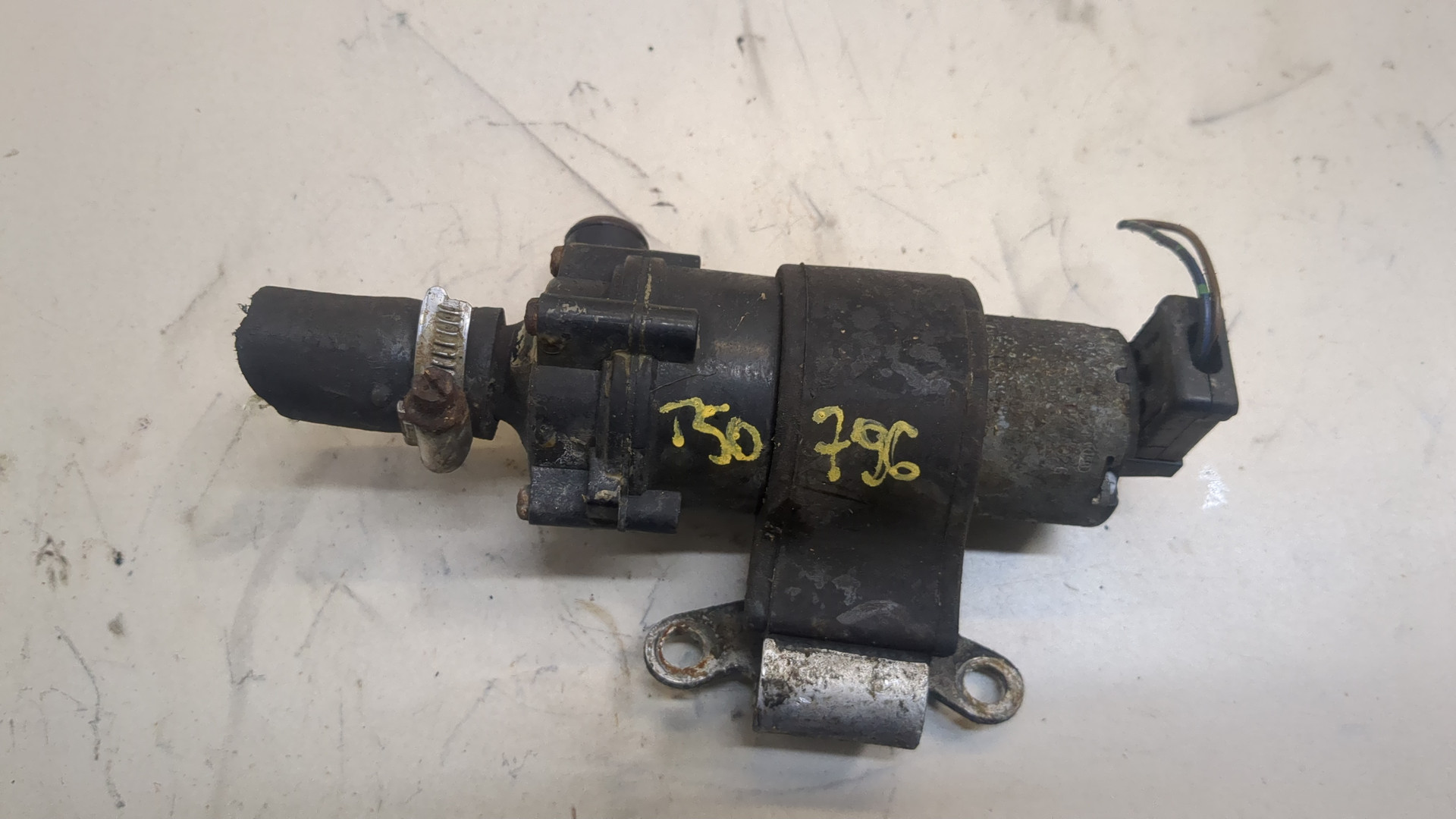 Насос водяной (помпа)