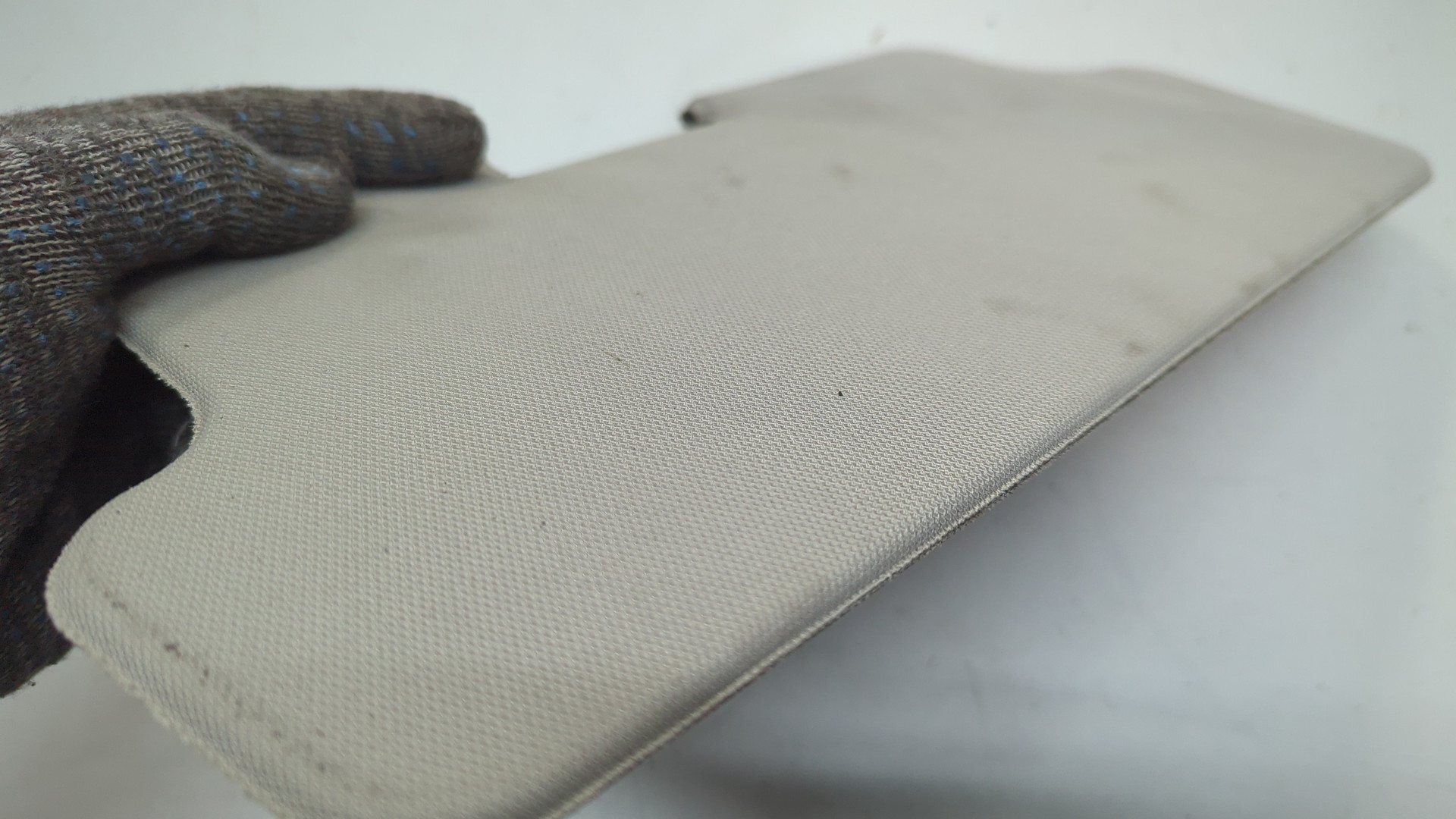 Козырек солнцезащитный