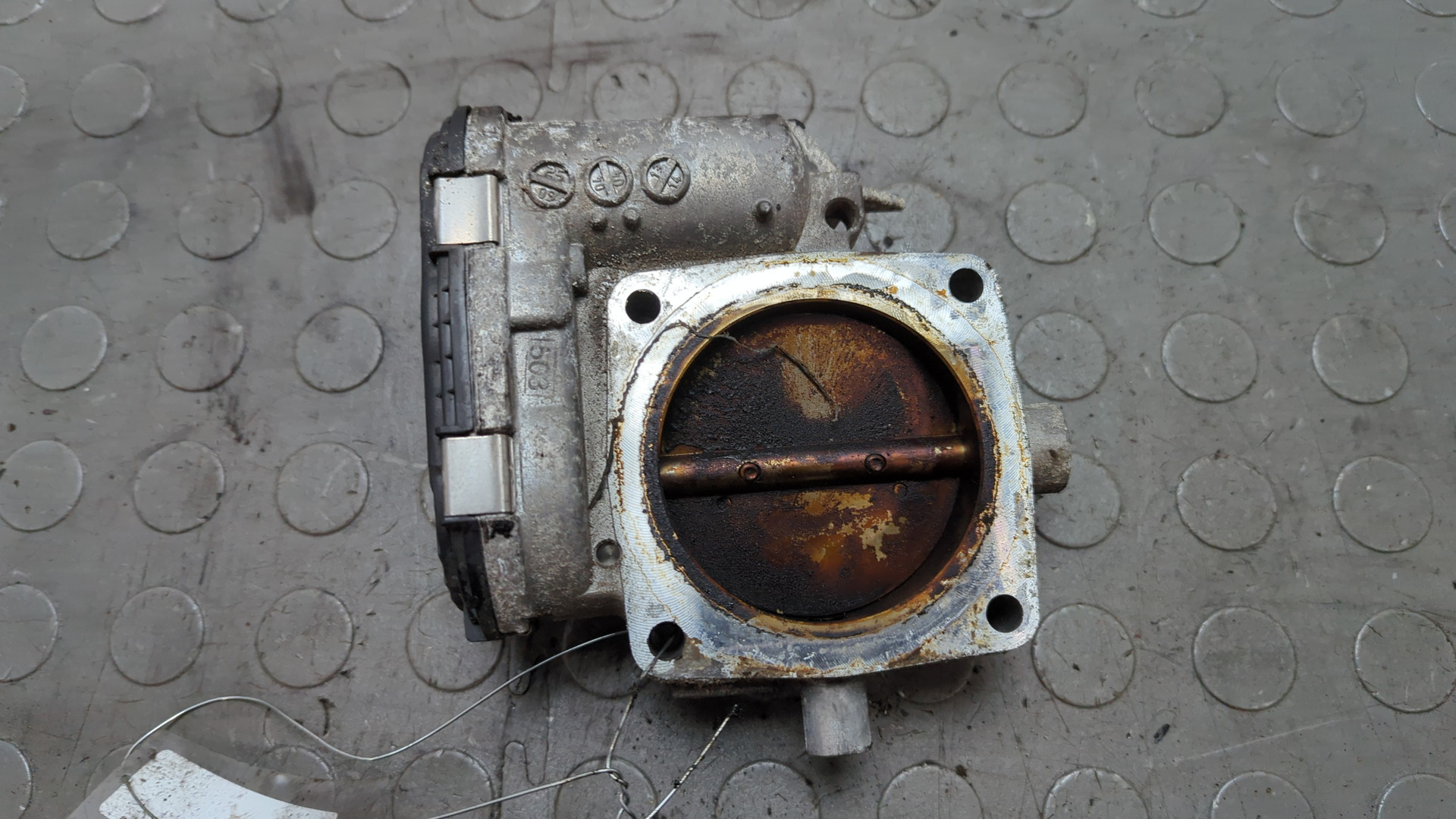 Заслонка дроссельная электрическая