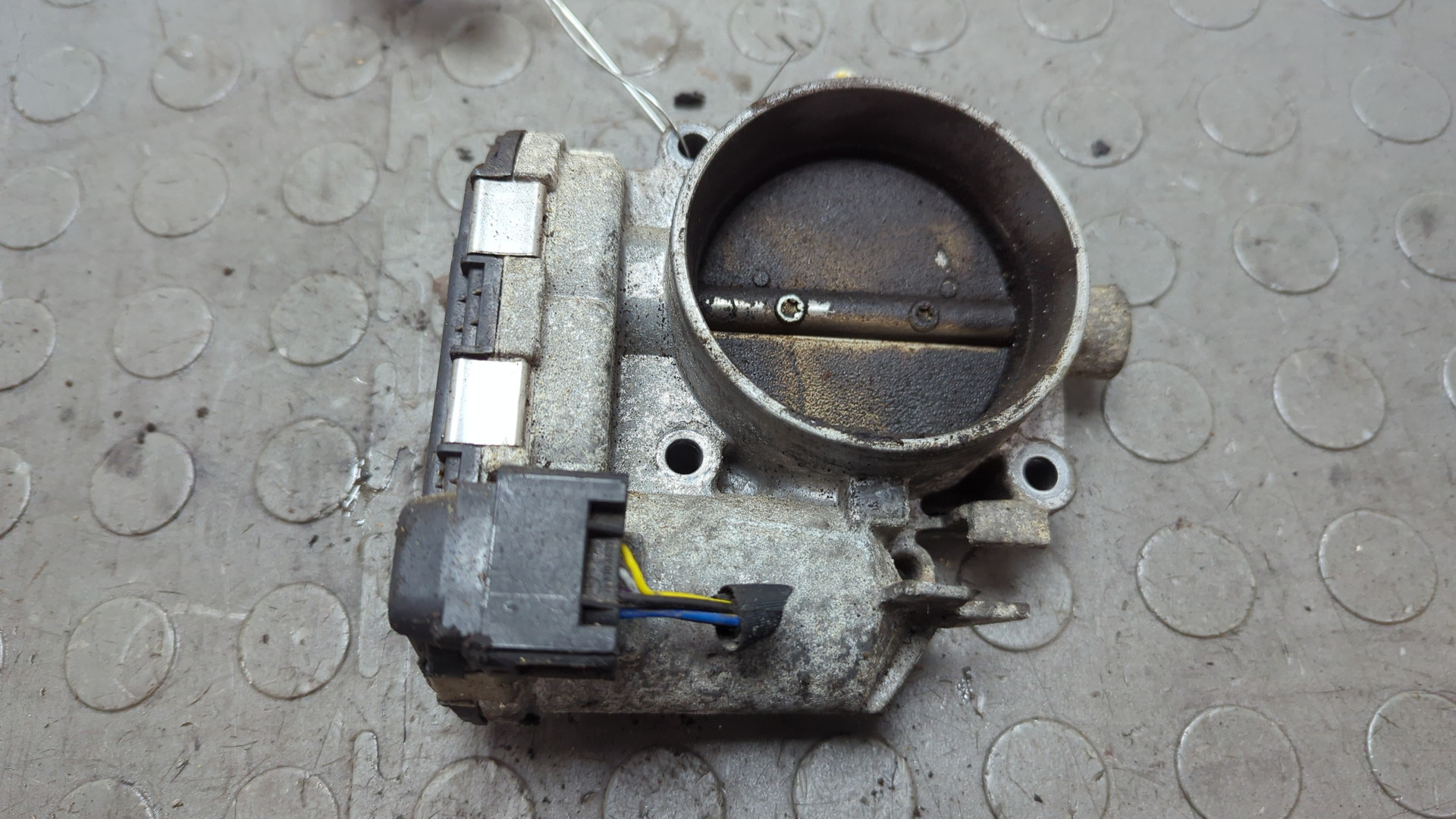 Заслонка дроссельная электрическая