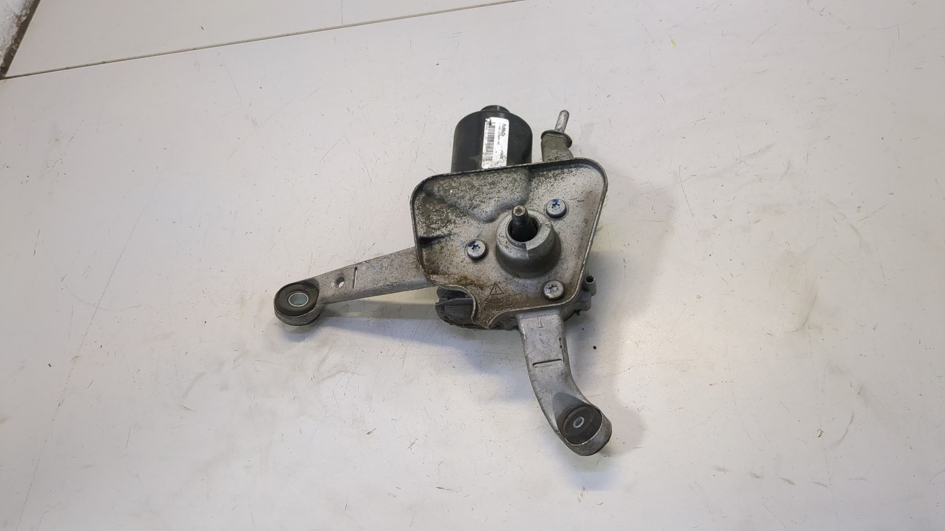 Трапеция стеклоочистителей