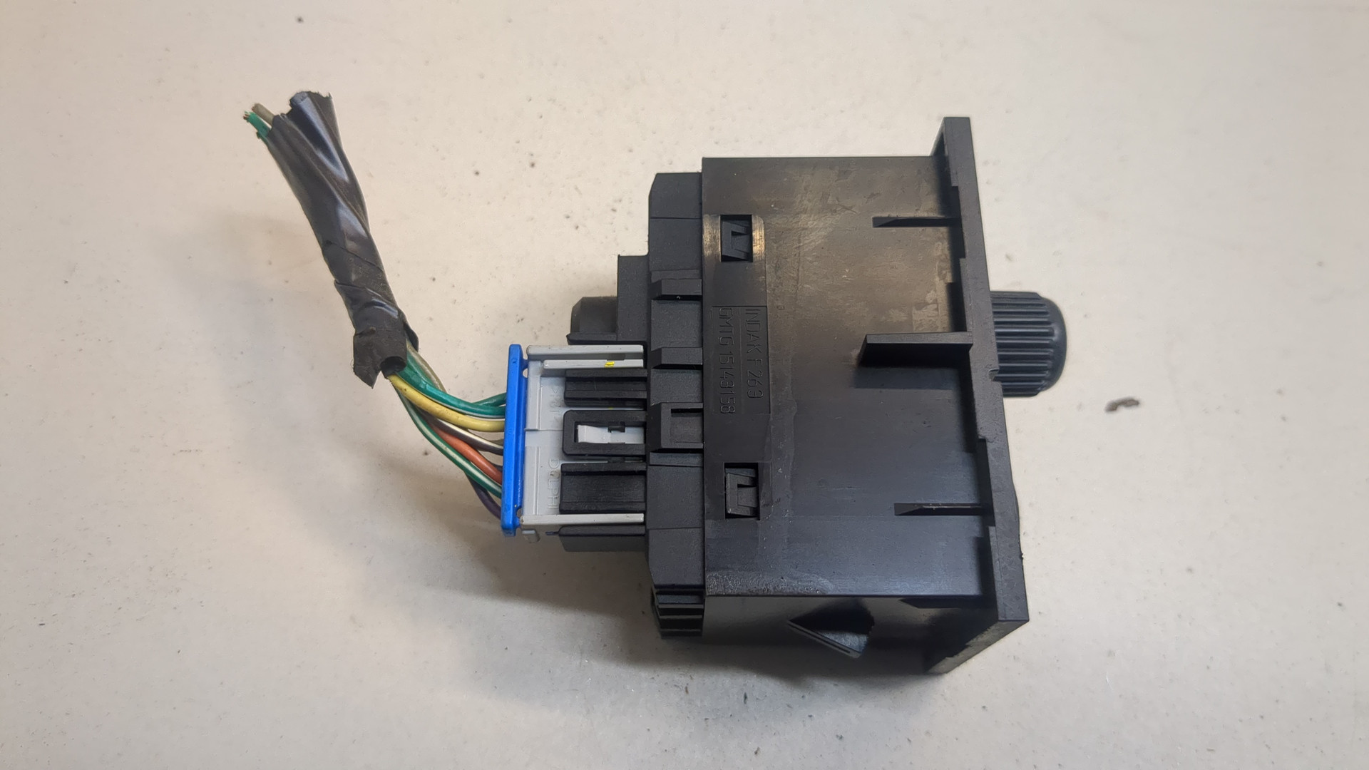 Кнопка света противотуманных фар