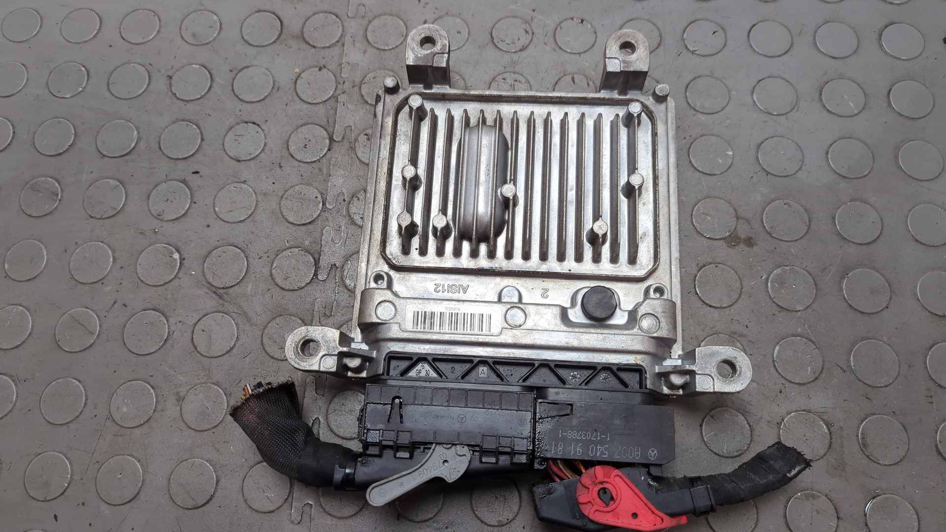 Блок управления двигателем