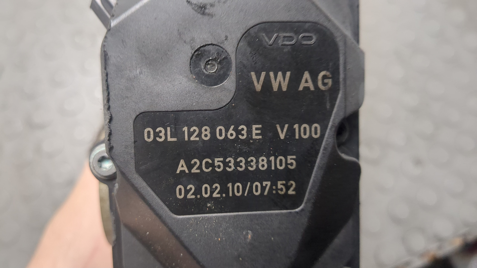 Заслонка дроссельная электрическая