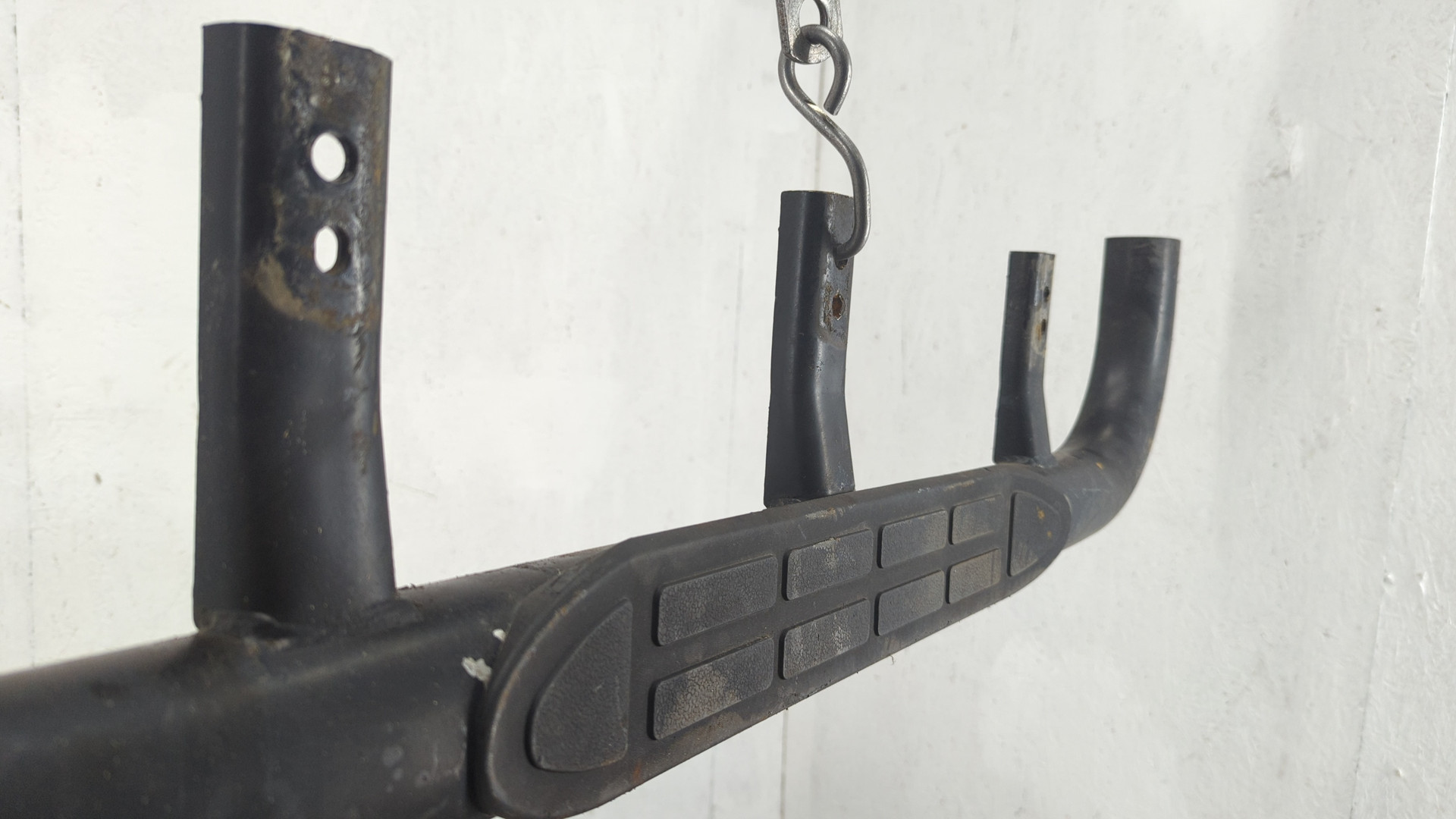 Подножка правая