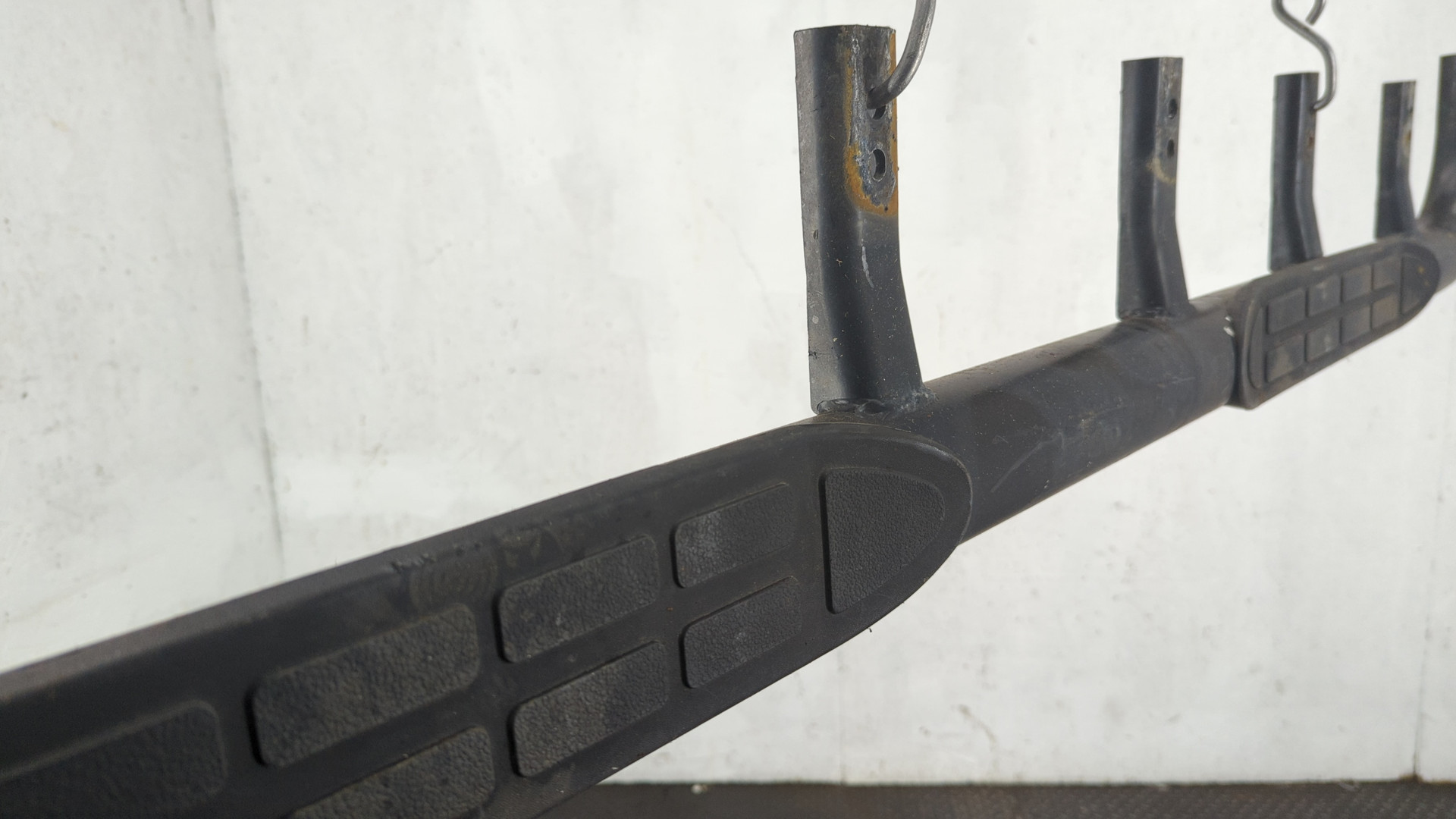 Подножка правая