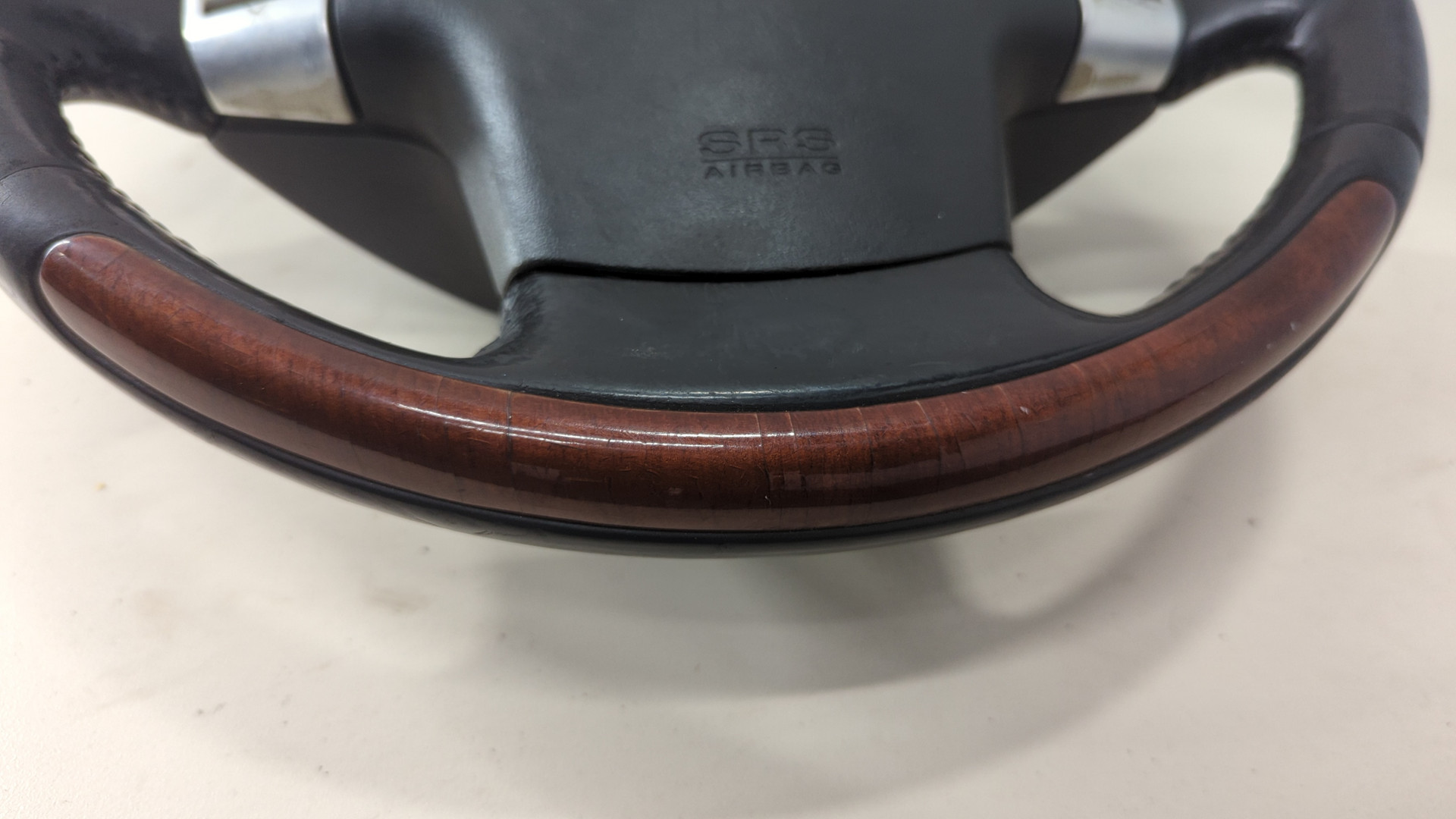 Рулевое колесо (руль)