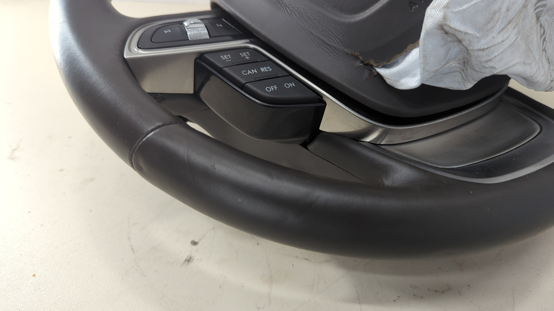 Рулевое колесо (руль)